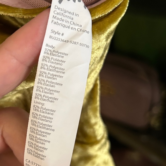 NWT Yitty Plusshy Asymmetrical Bodysuit Medium Back Cut Out - Picture 10 of 10